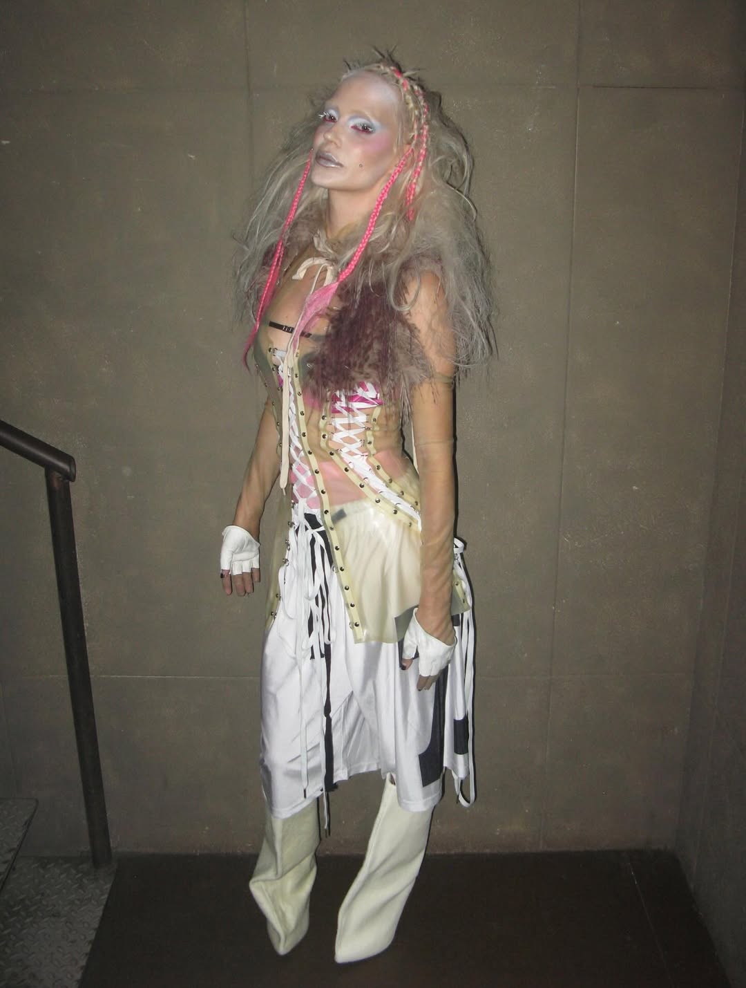 Наташа Чистякова-Ионова превращается из глюкозы в лимонную кислоту